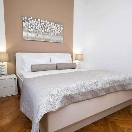 Apartament In 39505 Dramalj