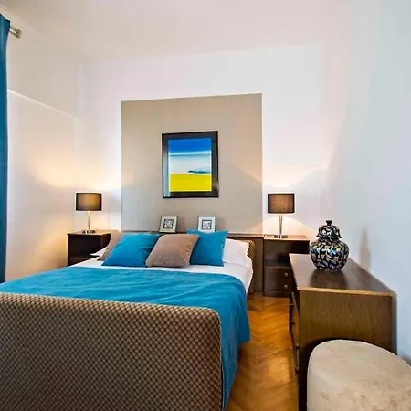 Apartament In 39505 Dramalj